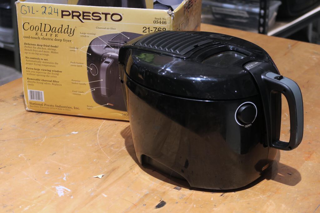 Guelph Tool Library Presto Deep Fryer